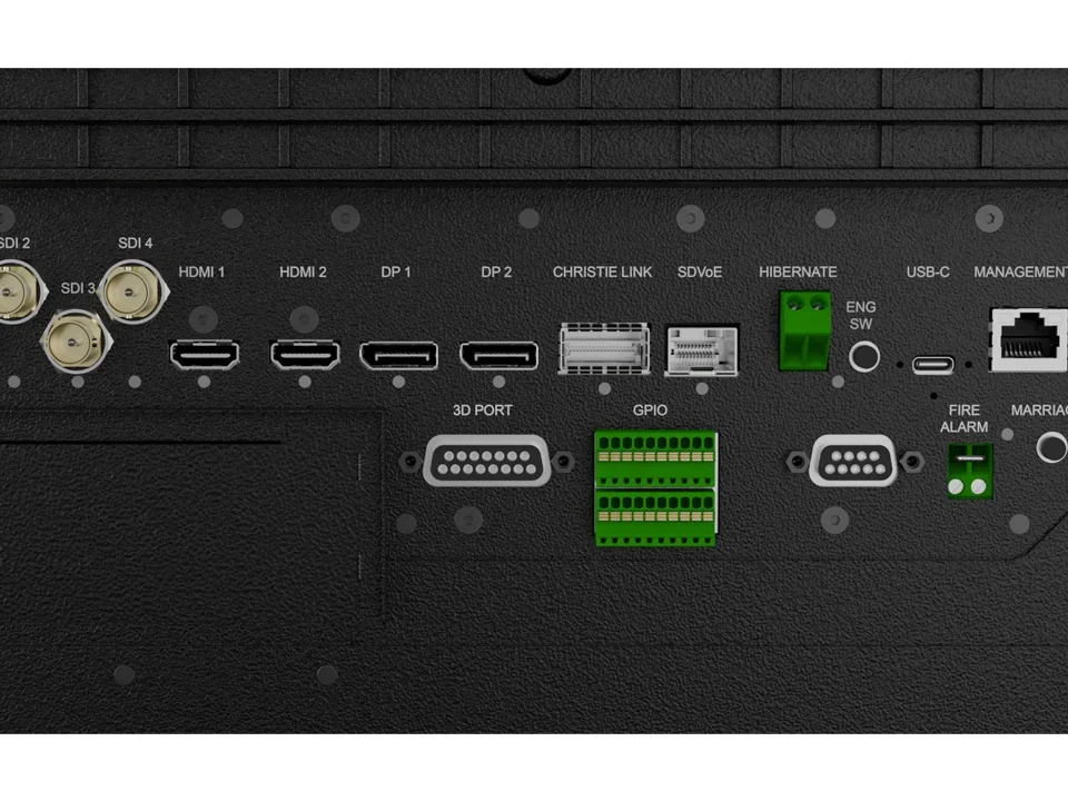 Christie Phazer RGBH 4K — painel de conexões e eletrônica do projetor de cinema digital